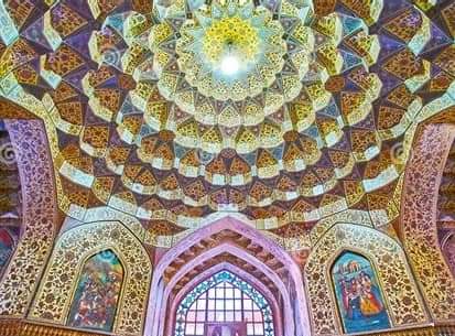 MUQARNAS – FUNKČNÍ ARCHITEKTONICKÝ PRVEK STARÉHO SVĚTA&nbsp;(teleportace)