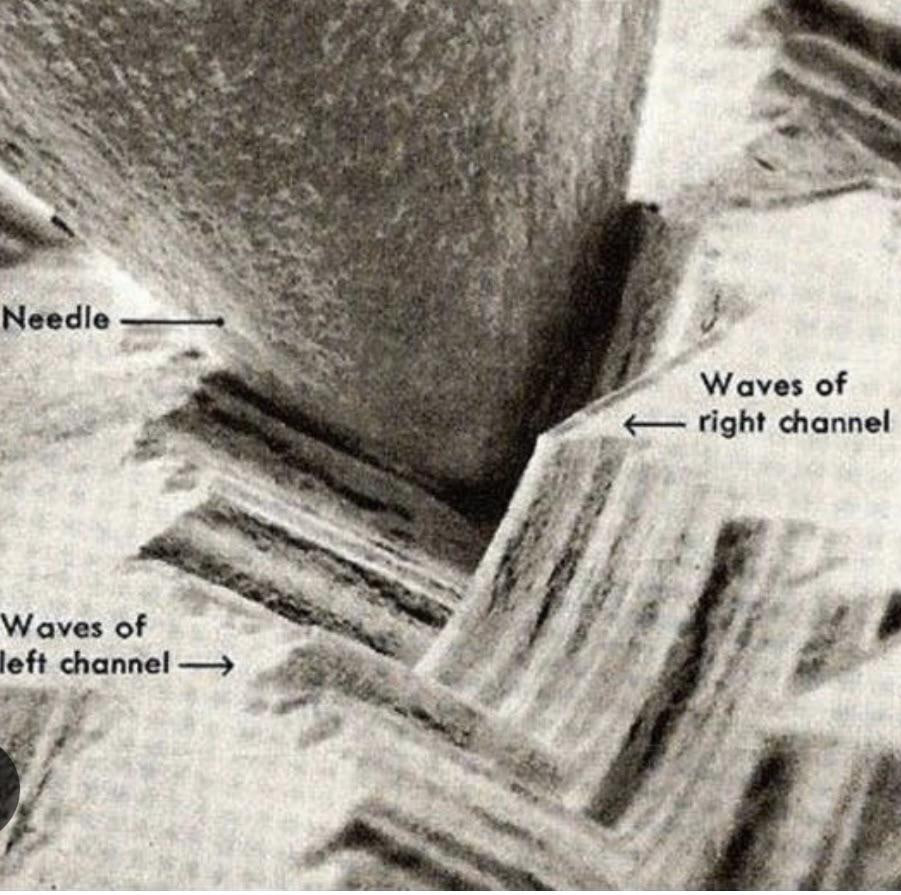JE NAŠE ZEMĚ VYDOLOVÁNA, VYBRÁNA A VYBOMBARDOVÁNA DO&nbsp;POUŠTÍ?