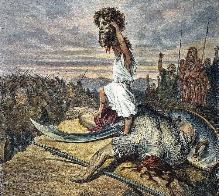 Existuje několik starých novinových článků datujíci se od 19. století do dvacátých let 20. století, kde se píše o&nbsp;obrech.